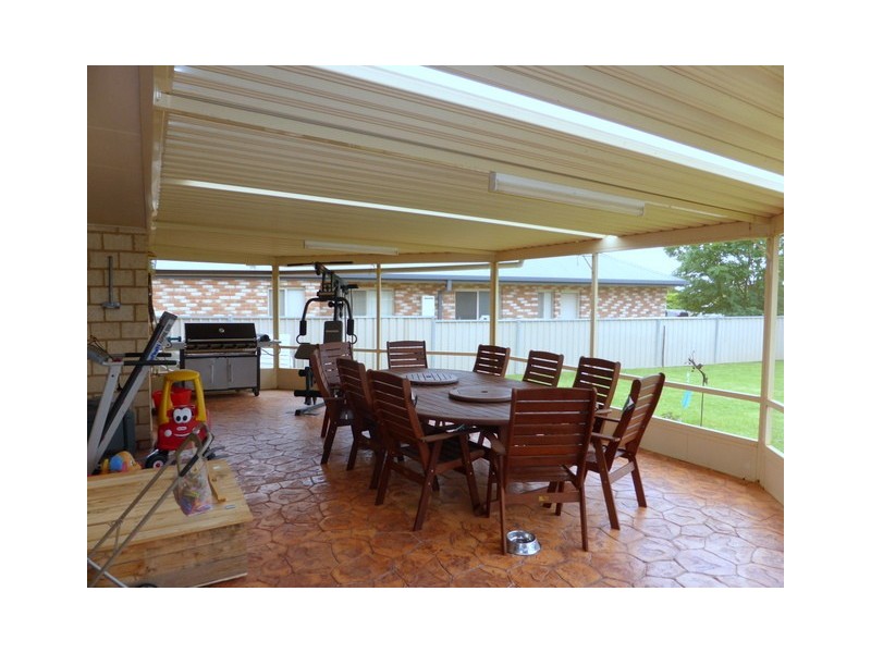 10 Noonan Street, Parkes NSW 2870