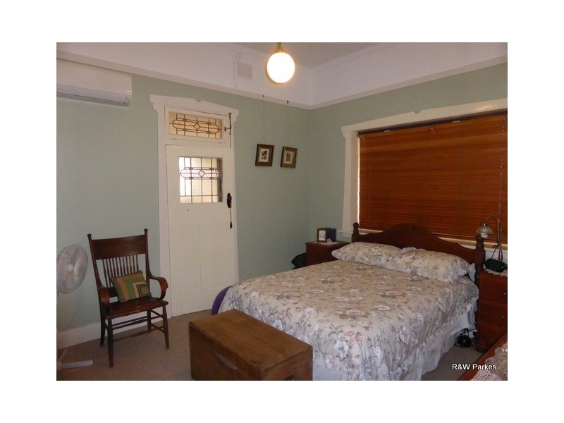 57 Bushman Street, Parkes NSW 2870