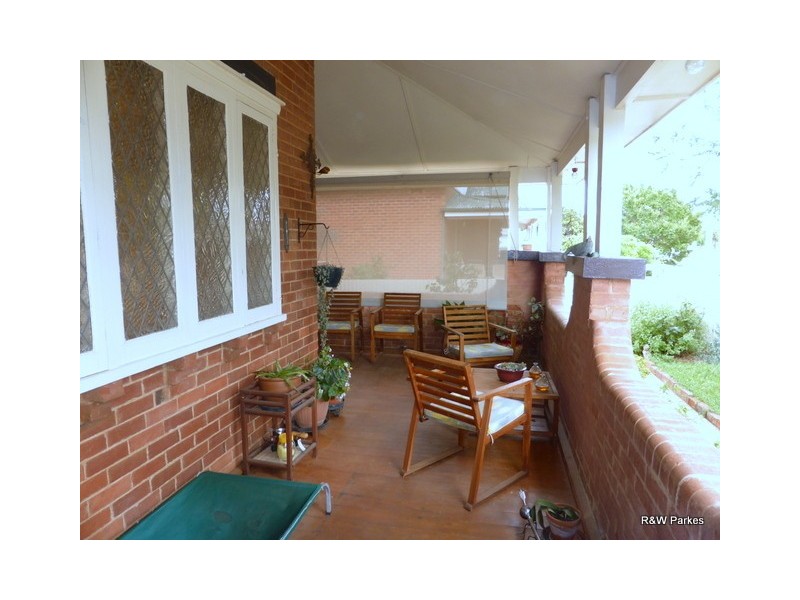 57 Bushman Street, Parkes NSW 2870