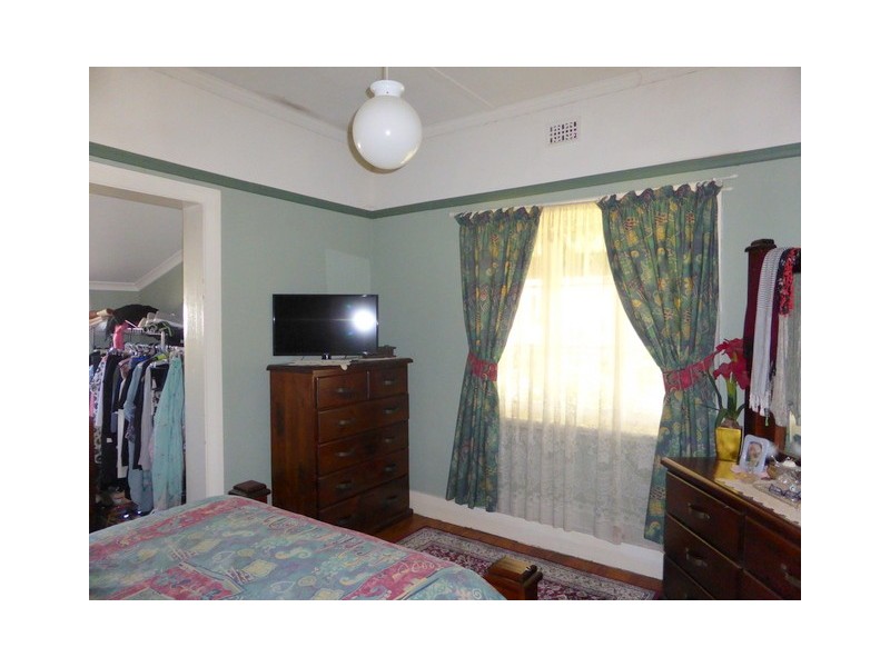 31 Elizabeth Street, Parkes NSW 2870
