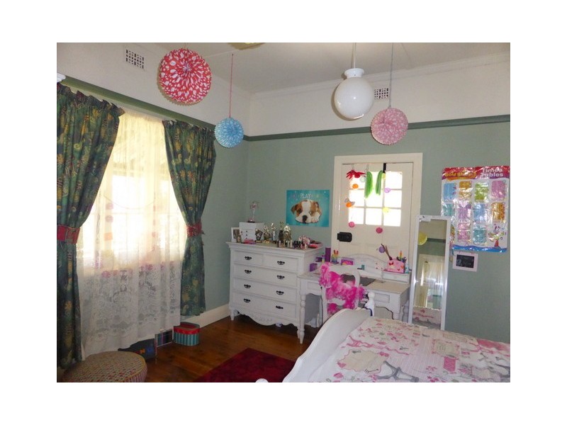 31 Elizabeth Street, Parkes NSW 2870