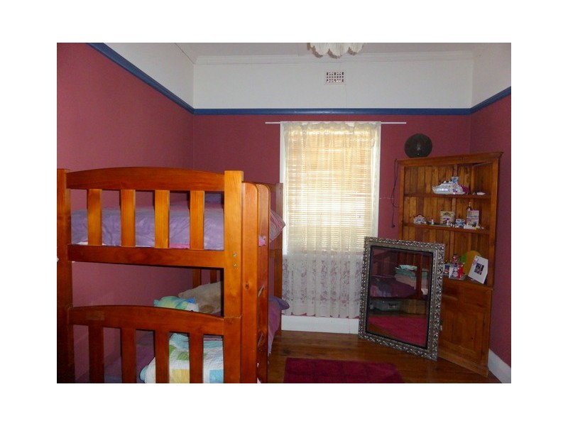 31 Elizabeth Street, Parkes NSW 2870