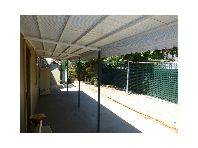 13 Carrington Street, Parkes NSW 2870