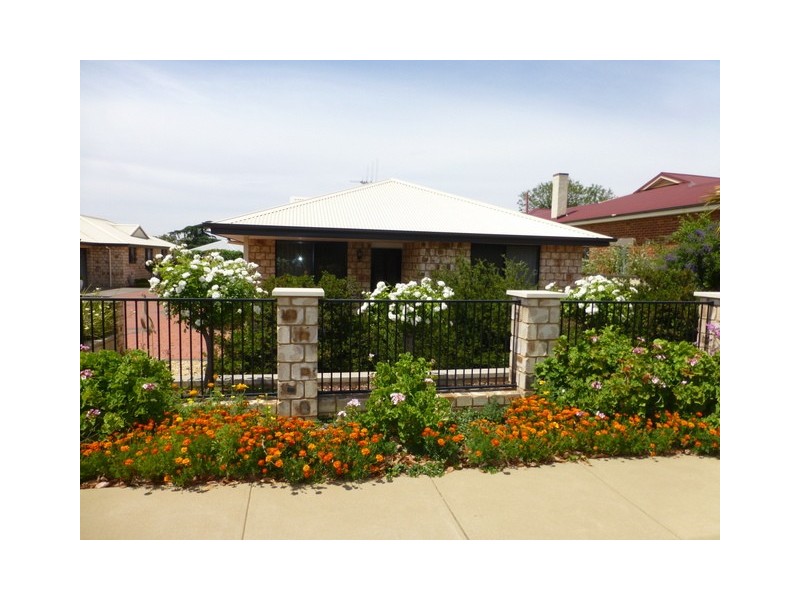 Unit 3/55 Bushman Street, Parkes NSW 2870