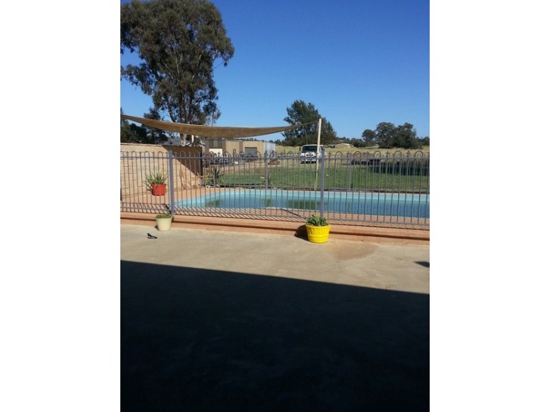 268 Nash Street, Parkes NSW 2870