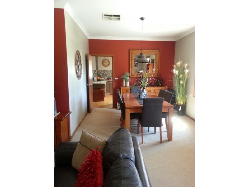268 Nash Street, Parkes NSW 2870