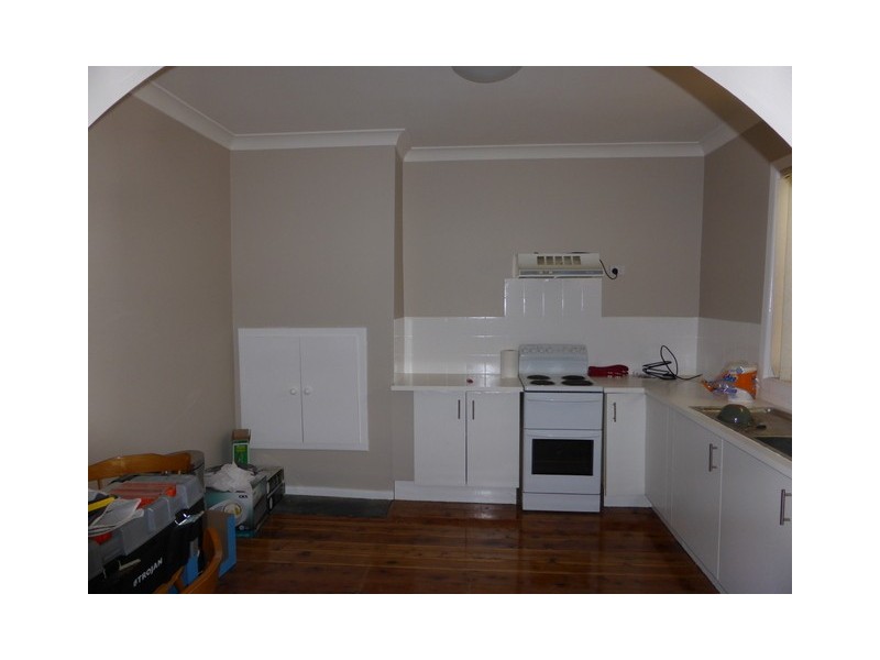 4 High Street, Parkes NSW 2870