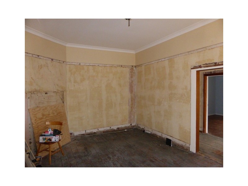 4 High Street, Parkes NSW 2870