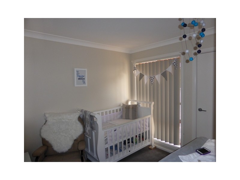 7 Banjo Place, Parkes NSW 2870