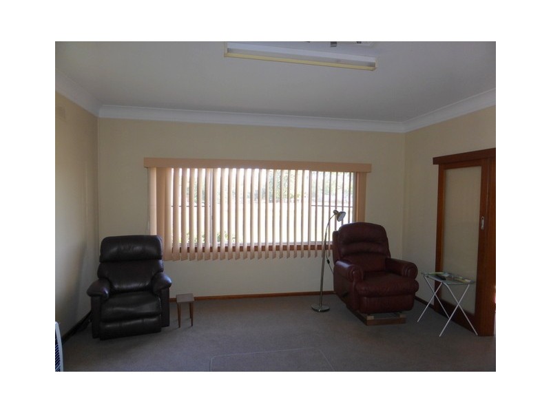 111 Cheney Road, Parkes NSW 2870