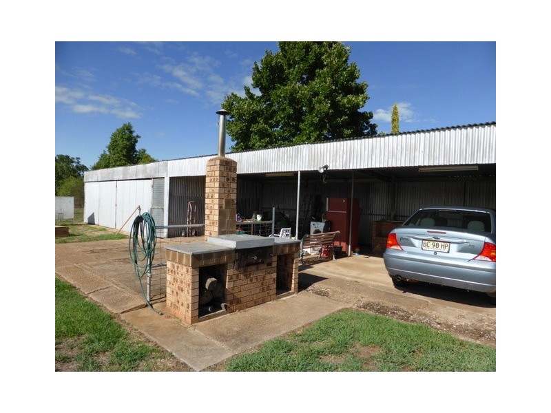 111 Cheney Road, Parkes NSW 2870