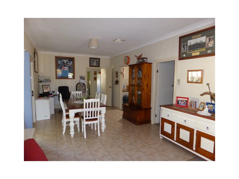 44 Station Street, Parkes NSW 2870