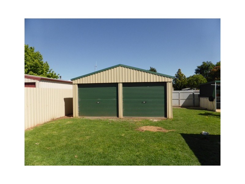 44 Station Street, Parkes NSW 2870