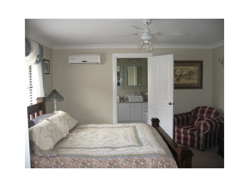 20 Glenburnie Close, Parkes NSW 2870