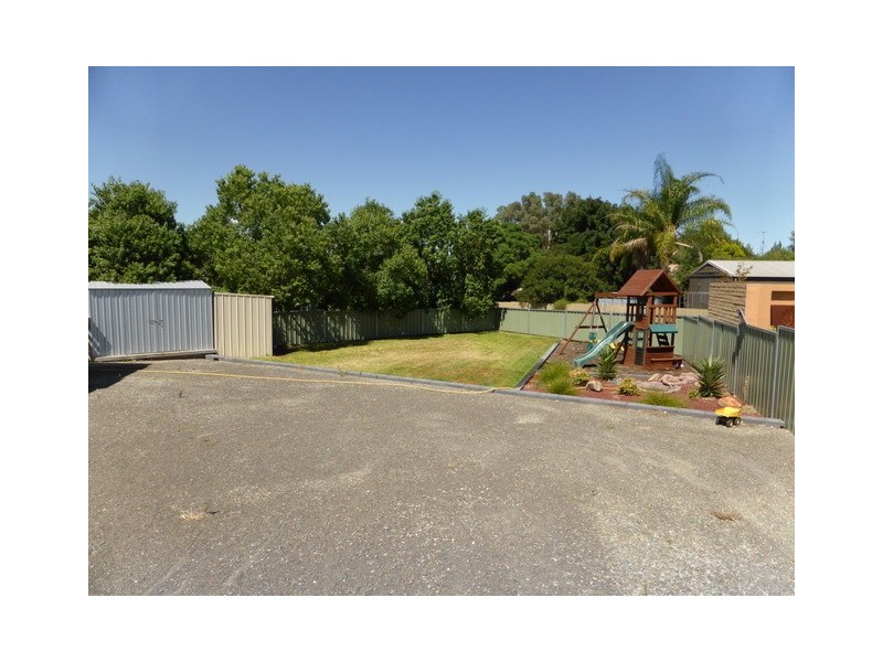 20 Glenburnie Close, Parkes NSW 2870