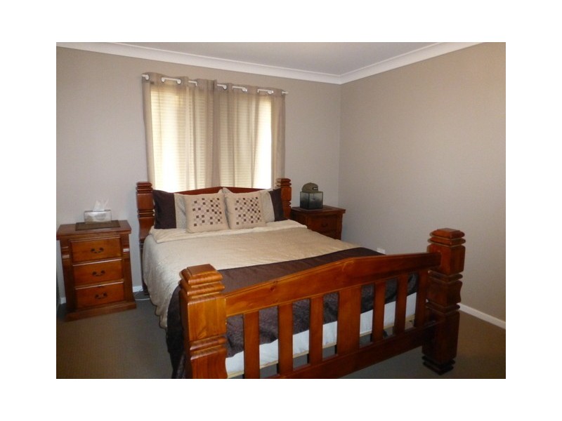 2 Werona Place, Parkes NSW 2870