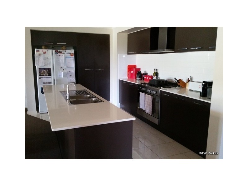 3 Gold Rush Road, Parkes NSW 2870