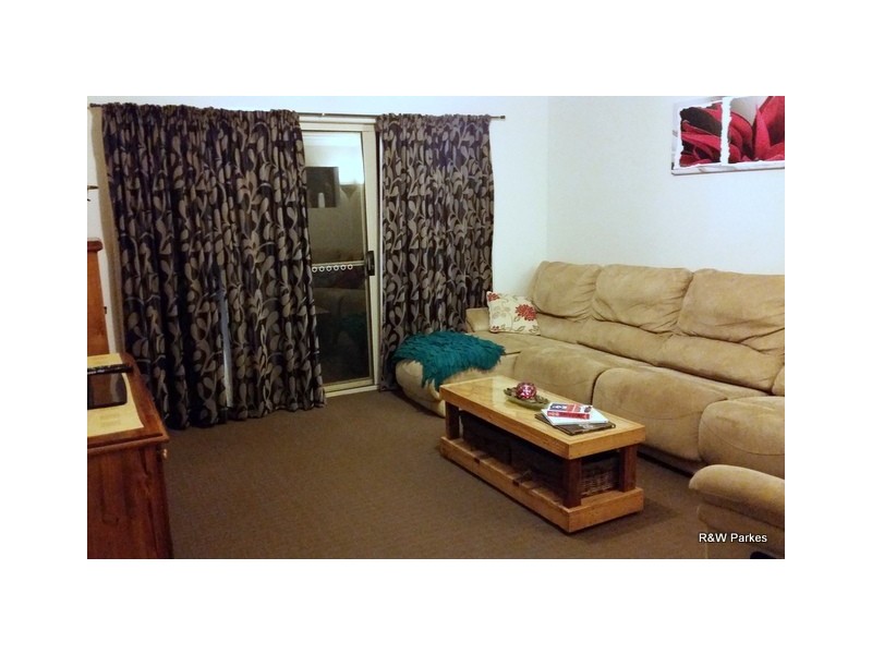 3 Gold Rush Road, Parkes NSW 2870