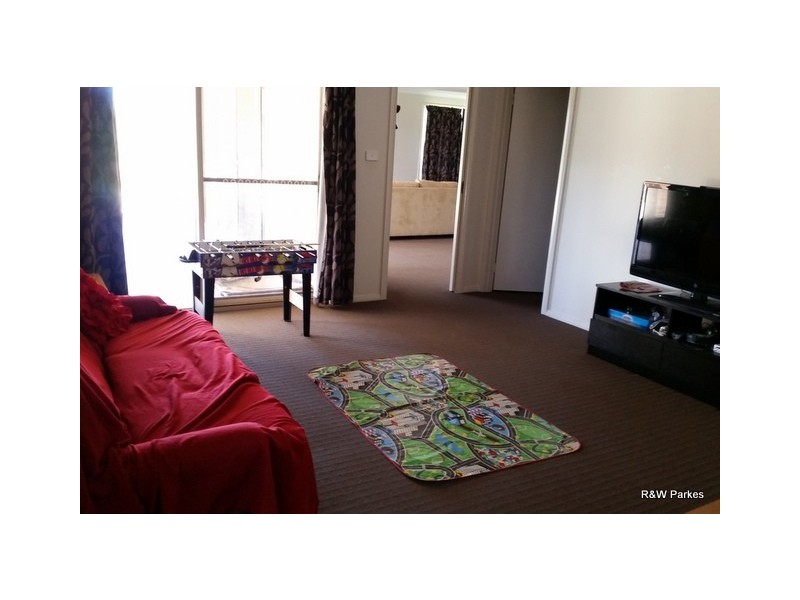 3 Gold Rush Road, Parkes NSW 2870