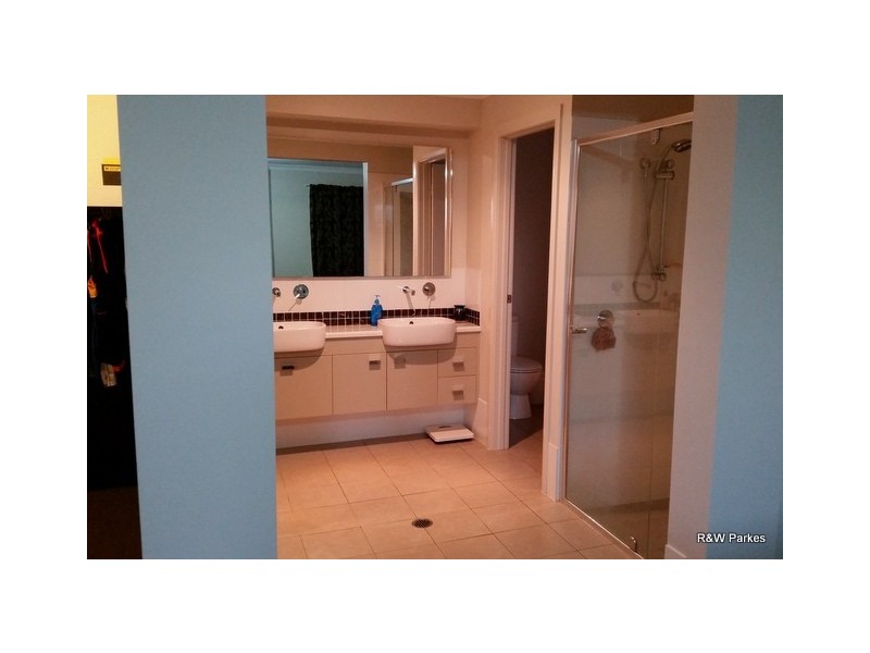 3 Gold Rush Road, Parkes NSW 2870