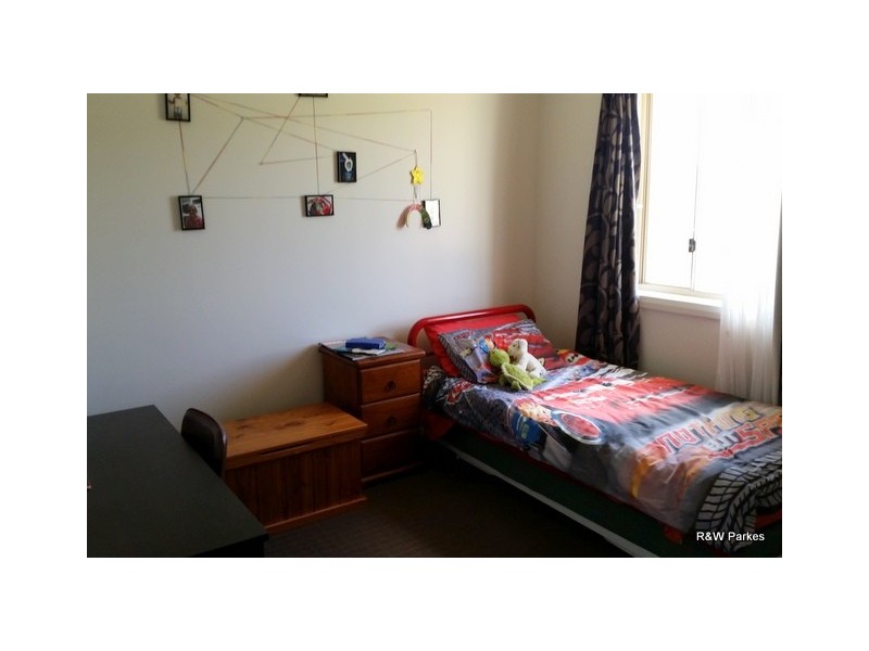 3 Gold Rush Road, Parkes NSW 2870