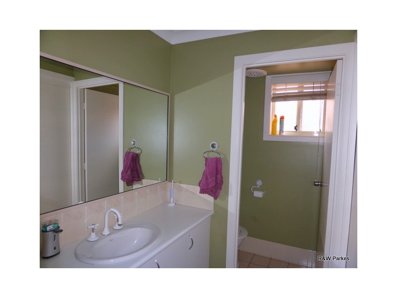 26 Fisher Street, Parkes NSW 2870