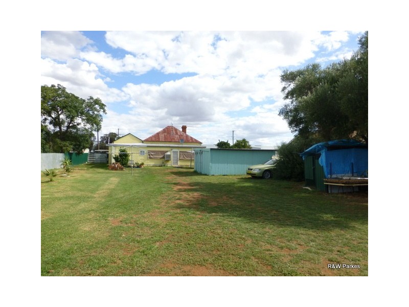 37 Station Street, Bogan Gate NSW 2876