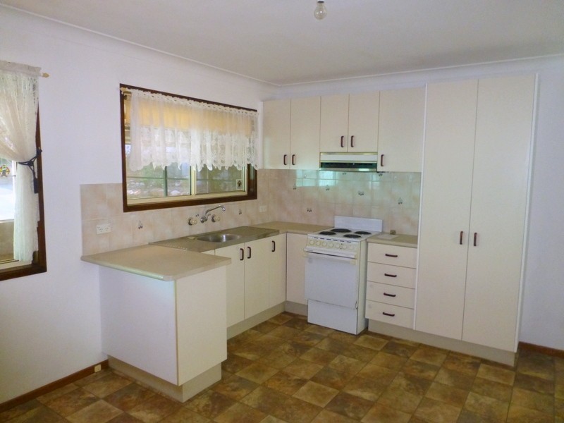 3 Paterson Street, Parkes NSW 2870