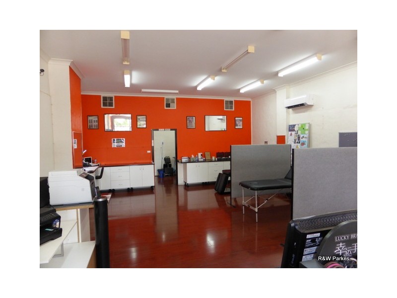 25B Church Street, Parkes NSW 2870