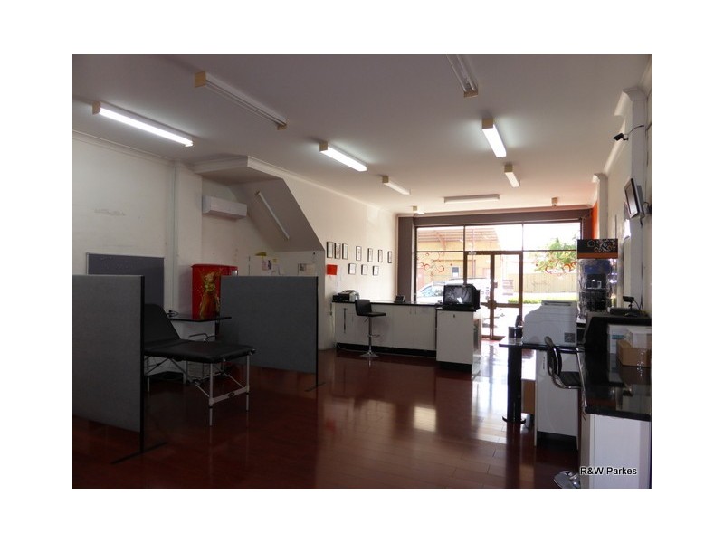 25B Church Street, Parkes NSW 2870