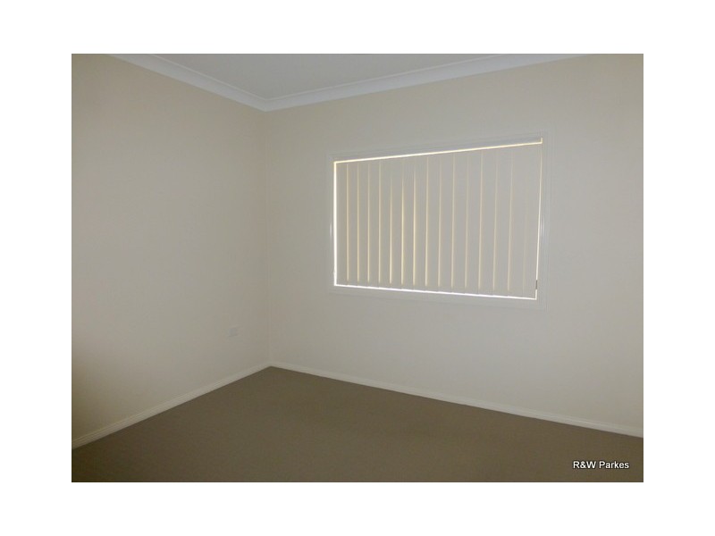 Unit 1/5A Kookaburra Street, Parkes NSW 2870