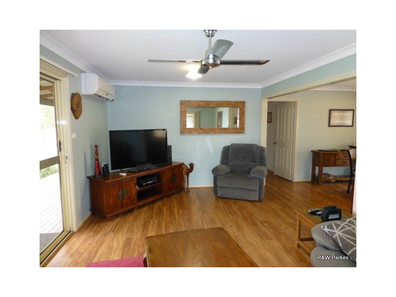 86 Deep Lead Road, Parkes NSW 2870