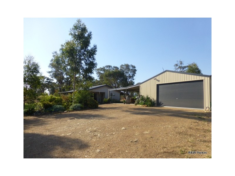 86 Deep Lead Road, Parkes NSW 2870
