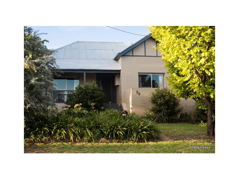 26 Gap Street, Parkes NSW 2870