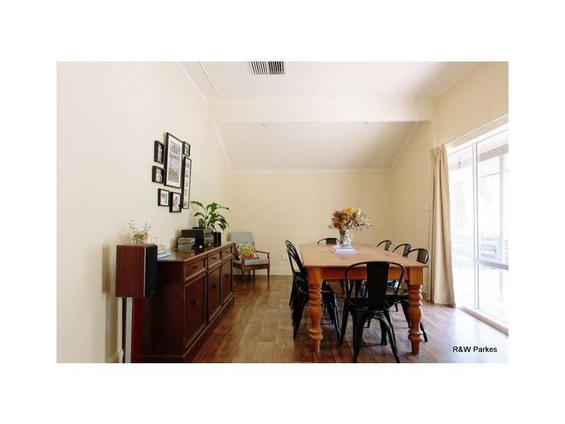 26 Gap Street, Parkes NSW 2870