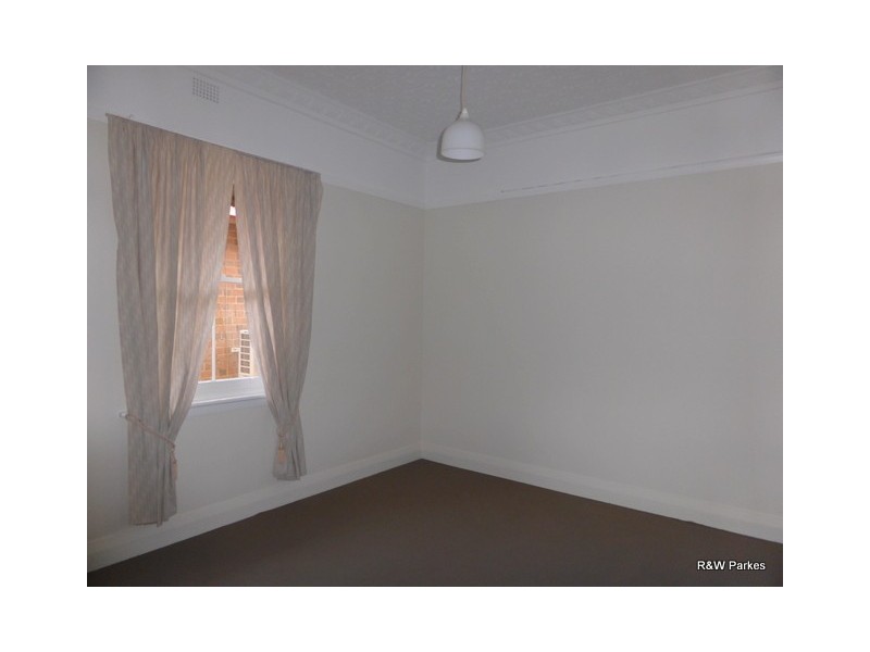 114-116 Clarinda Street, Parkes NSW 2870