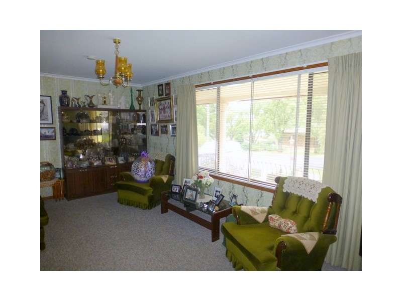 30 Reid Street, Parkes NSW 2870