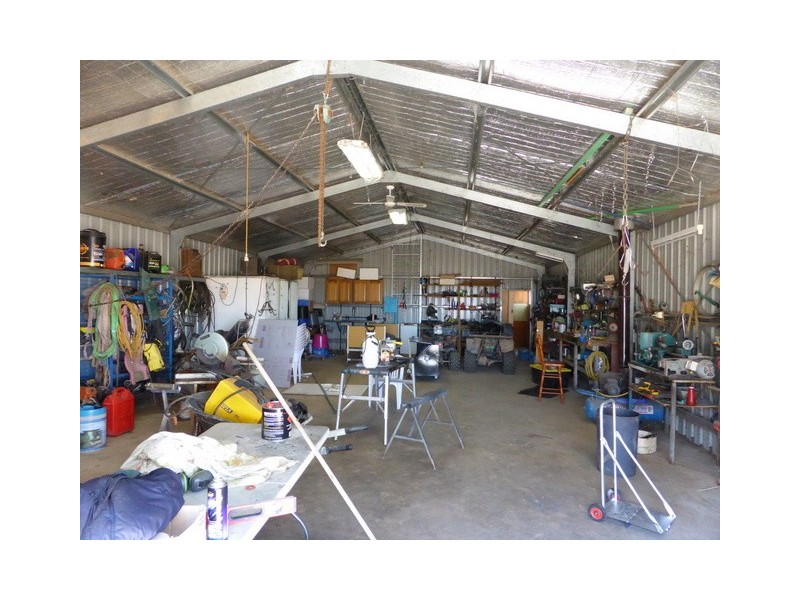 31 Magill Lane, Parkes NSW 2870
