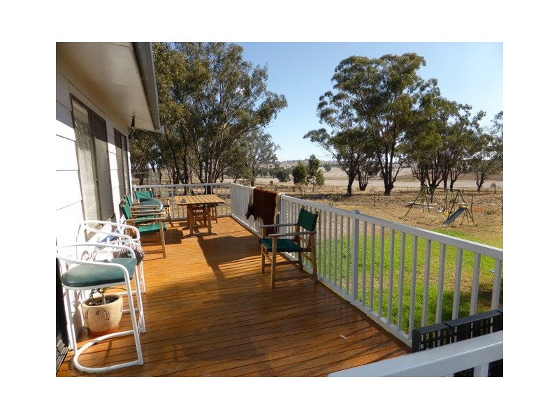 31 Magill Lane, Parkes NSW 2870