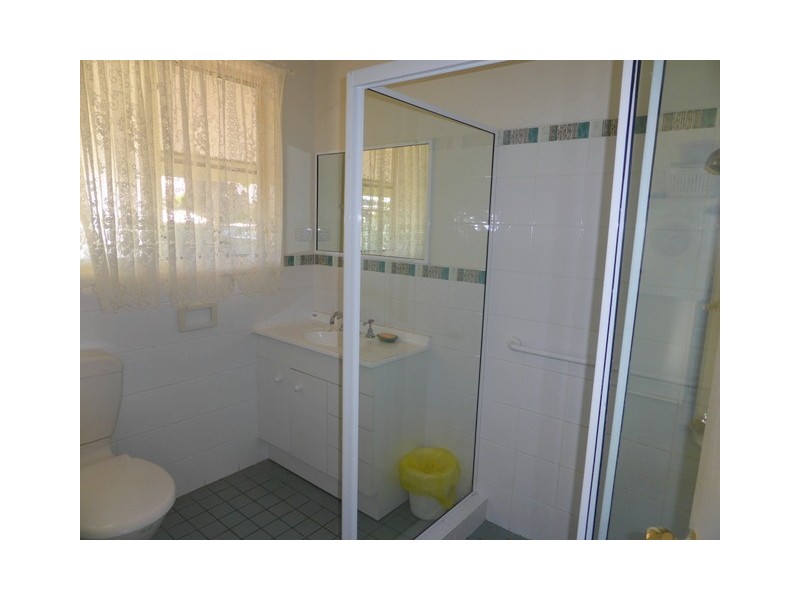1 Austral Street, Parkes NSW 2870