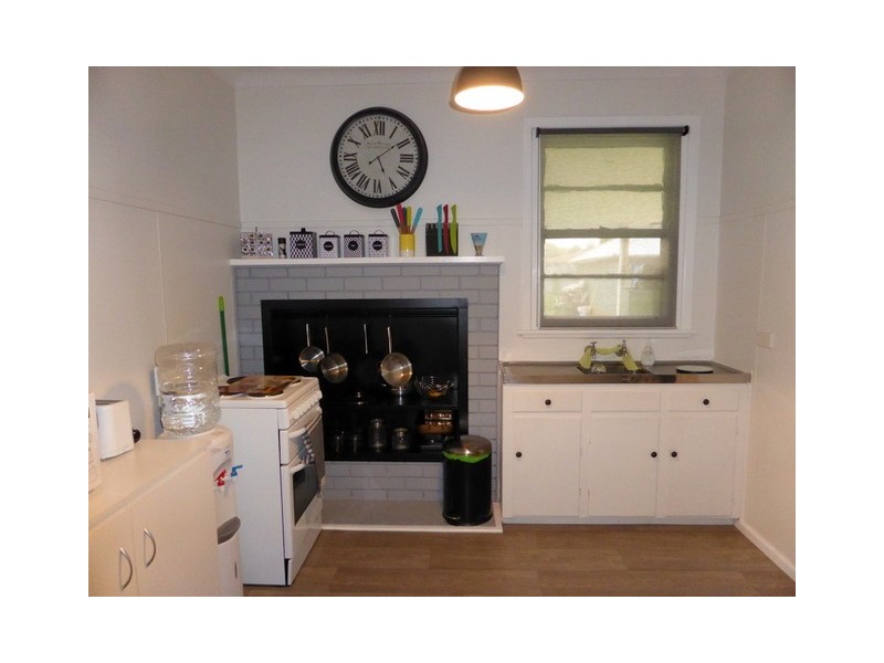 48 Close Street, Parkes NSW 2870