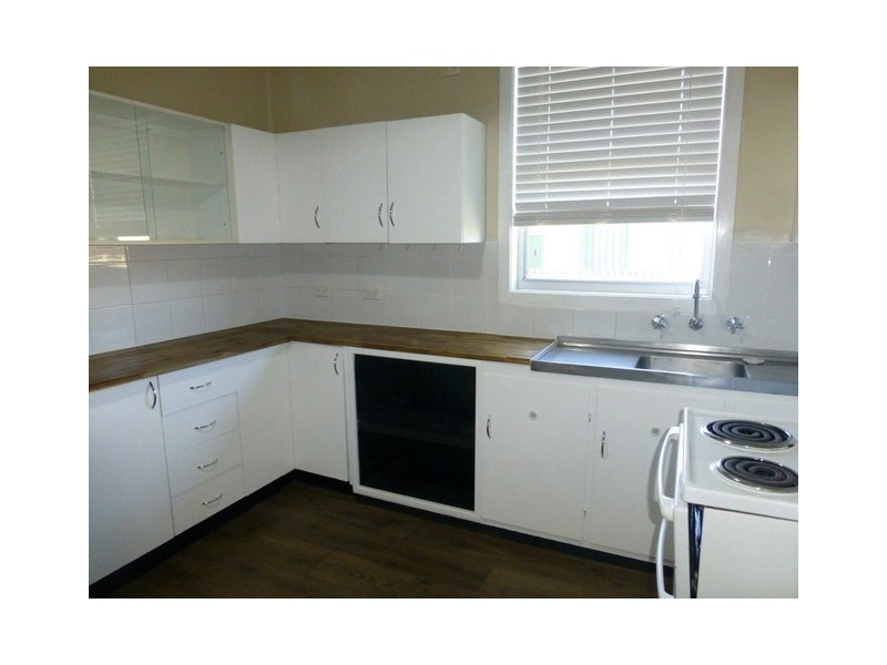 13 Macarthur Street, Parkes NSW 2870