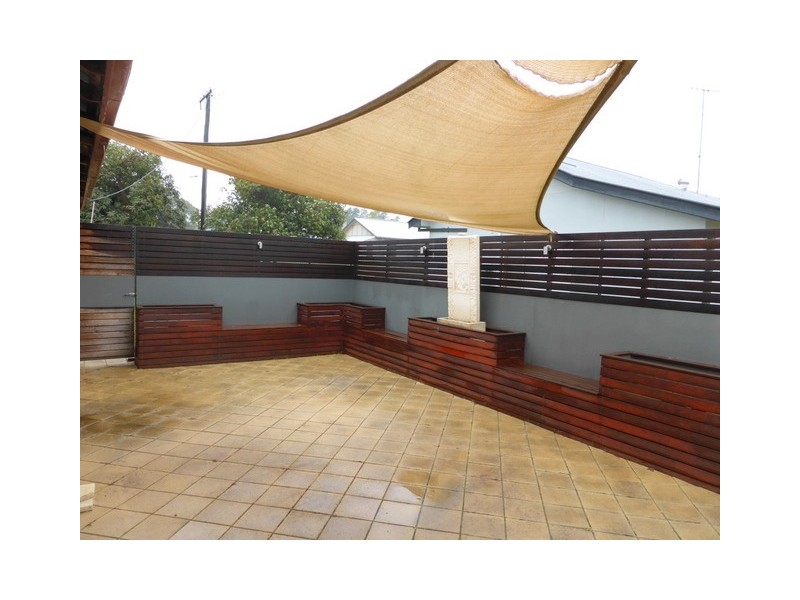 21 Thurlstone Street, Parkes NSW 2870
