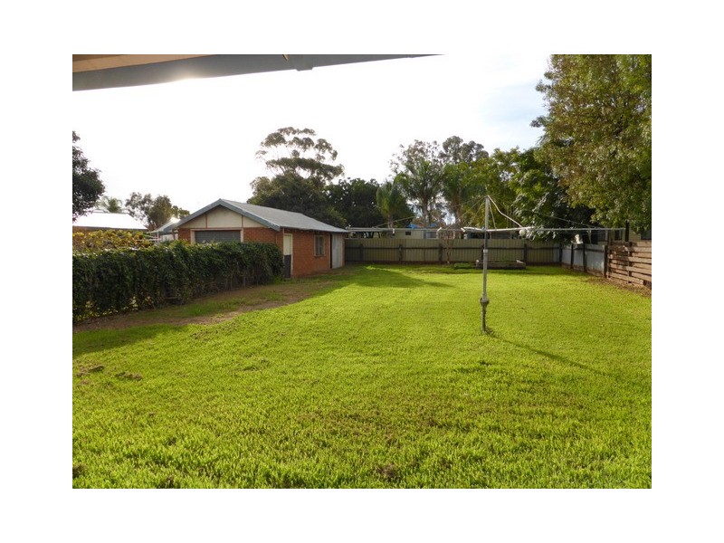 50 Bushman Street, Parkes NSW 2870