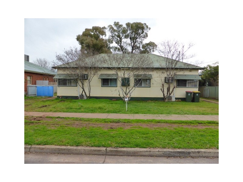 22A and B Close Street, Parkes NSW 2870