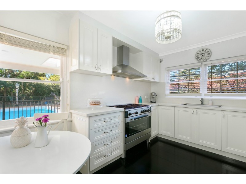 6 Horace Street, St Ives NSW 2075