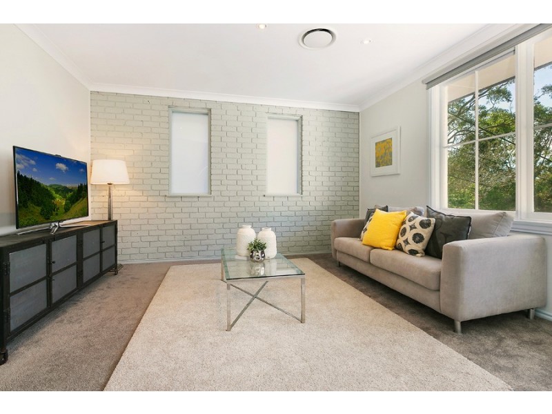 35 Nicholson Avenue, St Ives NSW 2075