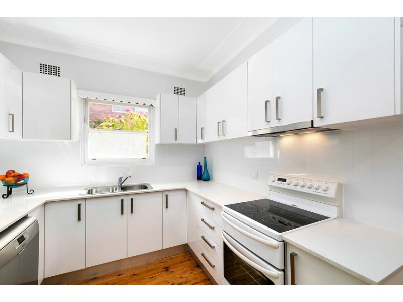 7 Putarri Avenue, St Ives NSW 2075