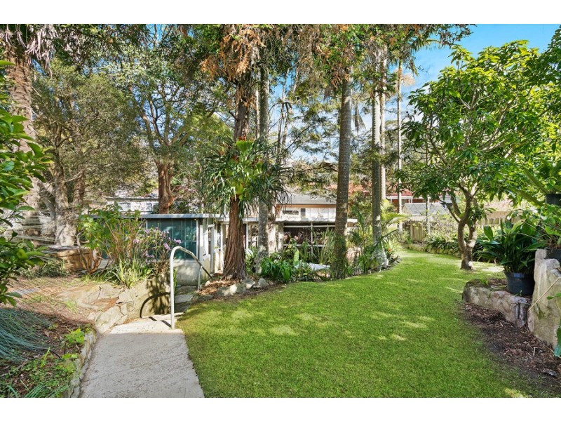 7 Putarri Avenue, St Ives NSW 2075
