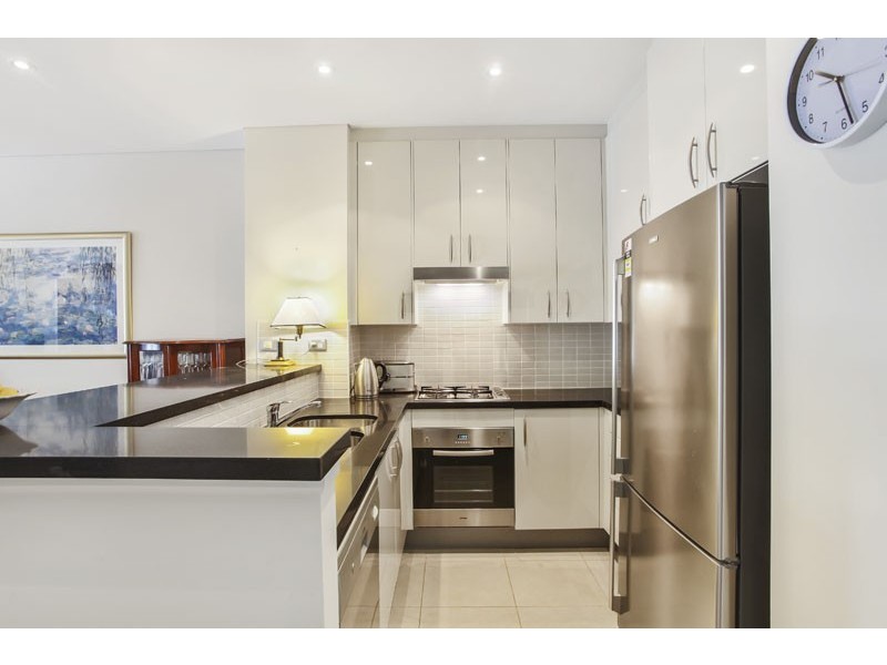 602/2C Munderah Street, Wahroonga NSW 2076